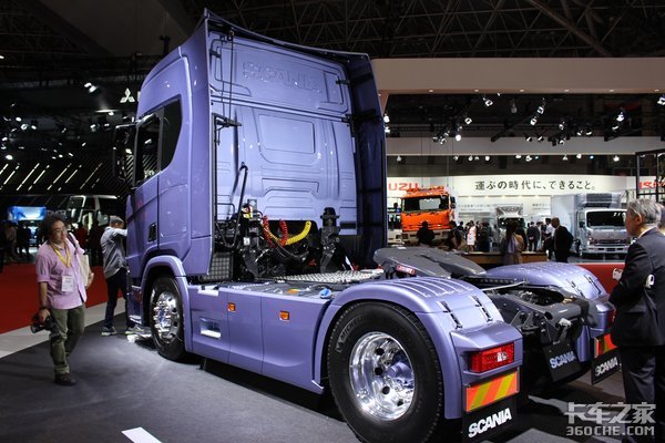 斯堪尼亚入乡随俗 东京车展看欧洲卡车