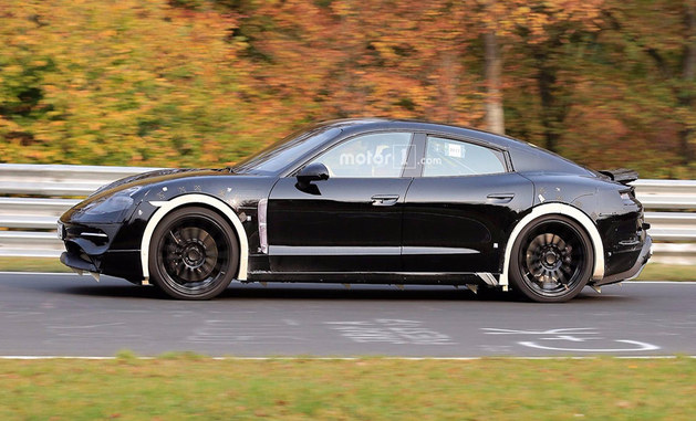 曝保时捷Mission E测试谍照 纯电动轿跑