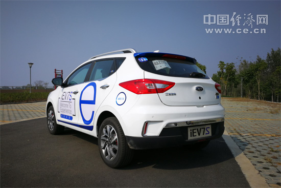 江淮纯电SUV iEV7S发布 液冷电池管控技术获突破