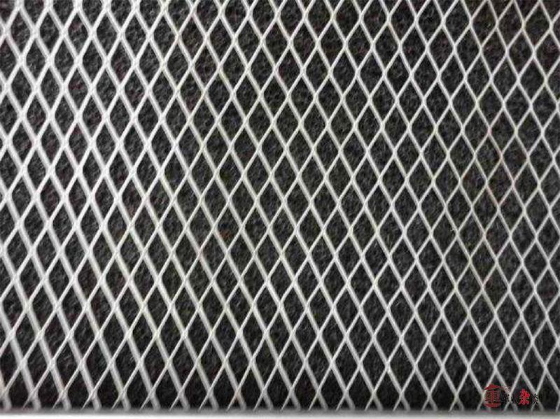 这些车的外观设计很有趣，看完可以乐一整天