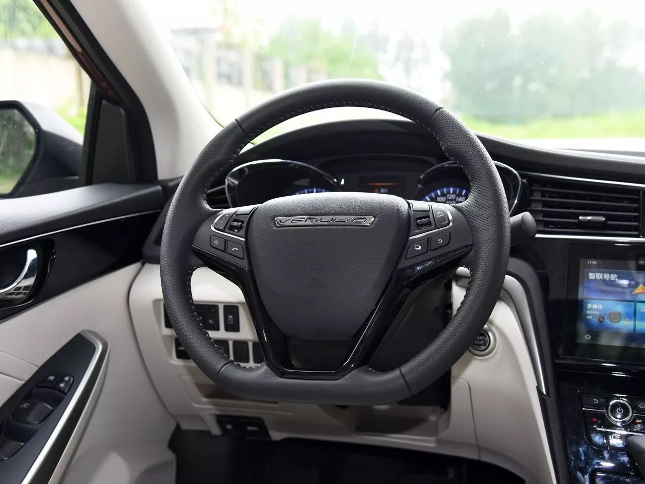 这款车以合资的品质卖自主的价格，服气吗？