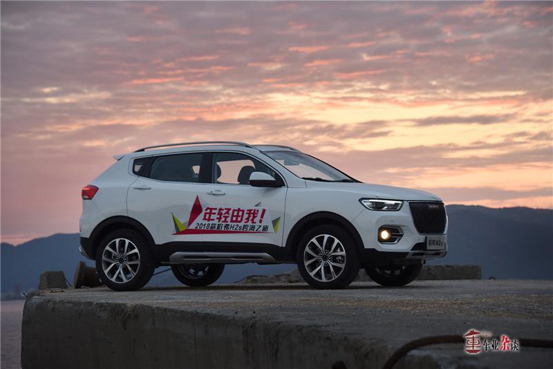 高颜值、动力强、配置高，哈弗H2s拿精品化吸引年轻人