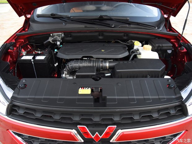 上汽通用五菱 五菱宏光S3 2018款 1.5L 手动豪华型