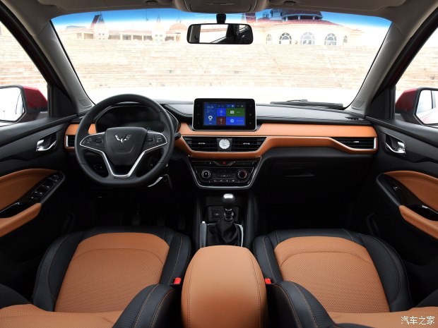 上汽通用五菱 五菱宏光S3 2018款 1.5L 手动豪华型