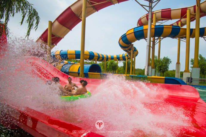 比基尼狂欢派对热辣来袭感受黄金海岸沙与海的魅力