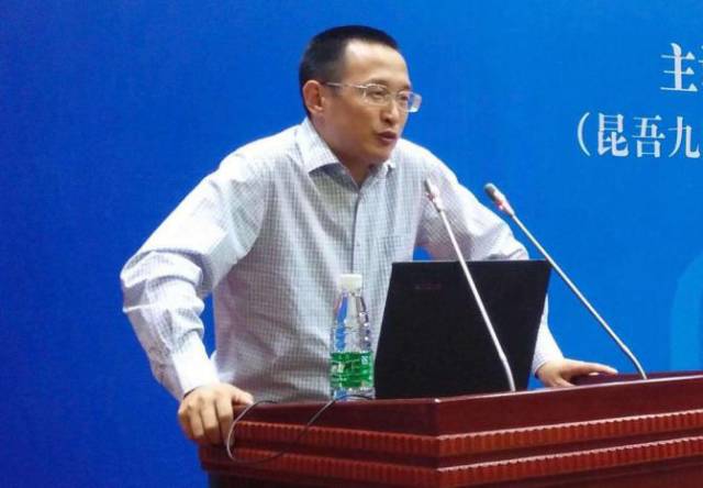 九鼎投资董事长吴刚