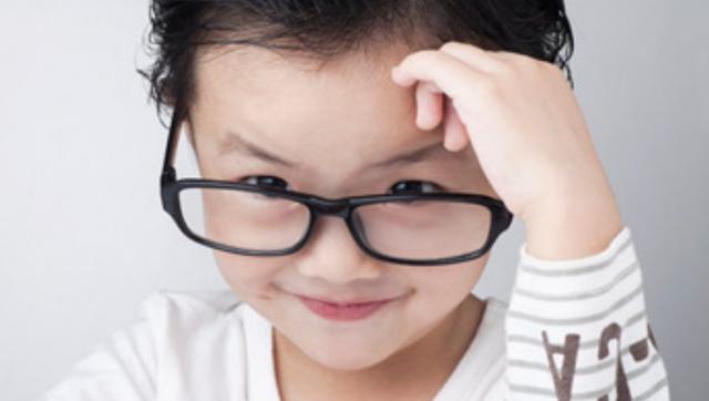 猪肝和这个一起煮,近视孩子常食,度数慢慢降低了,眼睛也明亮了