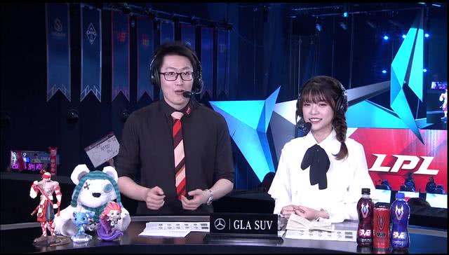 管泽元与周淑怡照片引起网友无限遐想这下余霜不能忍了