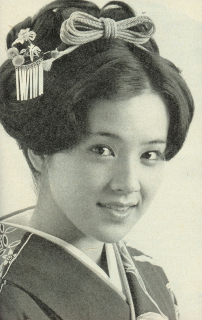 《排球女将》主演现状:纯子当红时退隐幸福,由加去世年仅27岁