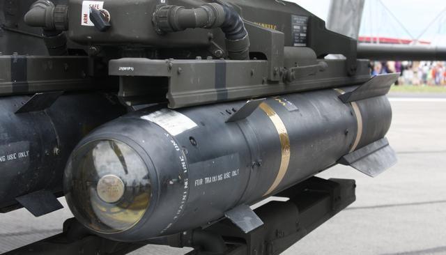 agm-114"海尔法"空地导弹