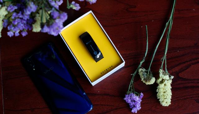 多彩快乐随你心乐心手环5试用体验