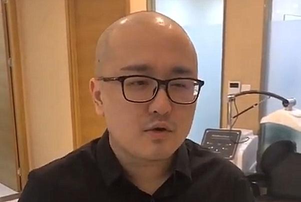 这些电竞选手夜夜脱发,现如今才20岁的他一根不剩|植发|吴凯|文森特