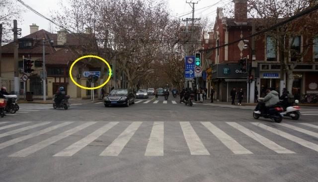 上海地铁14号线的茂名南路站有施工,但这个站