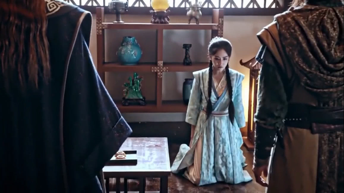 《斗破苍穹》真人版的时候,看到了一个不能接受的情节:纳兰嫣然竟然给