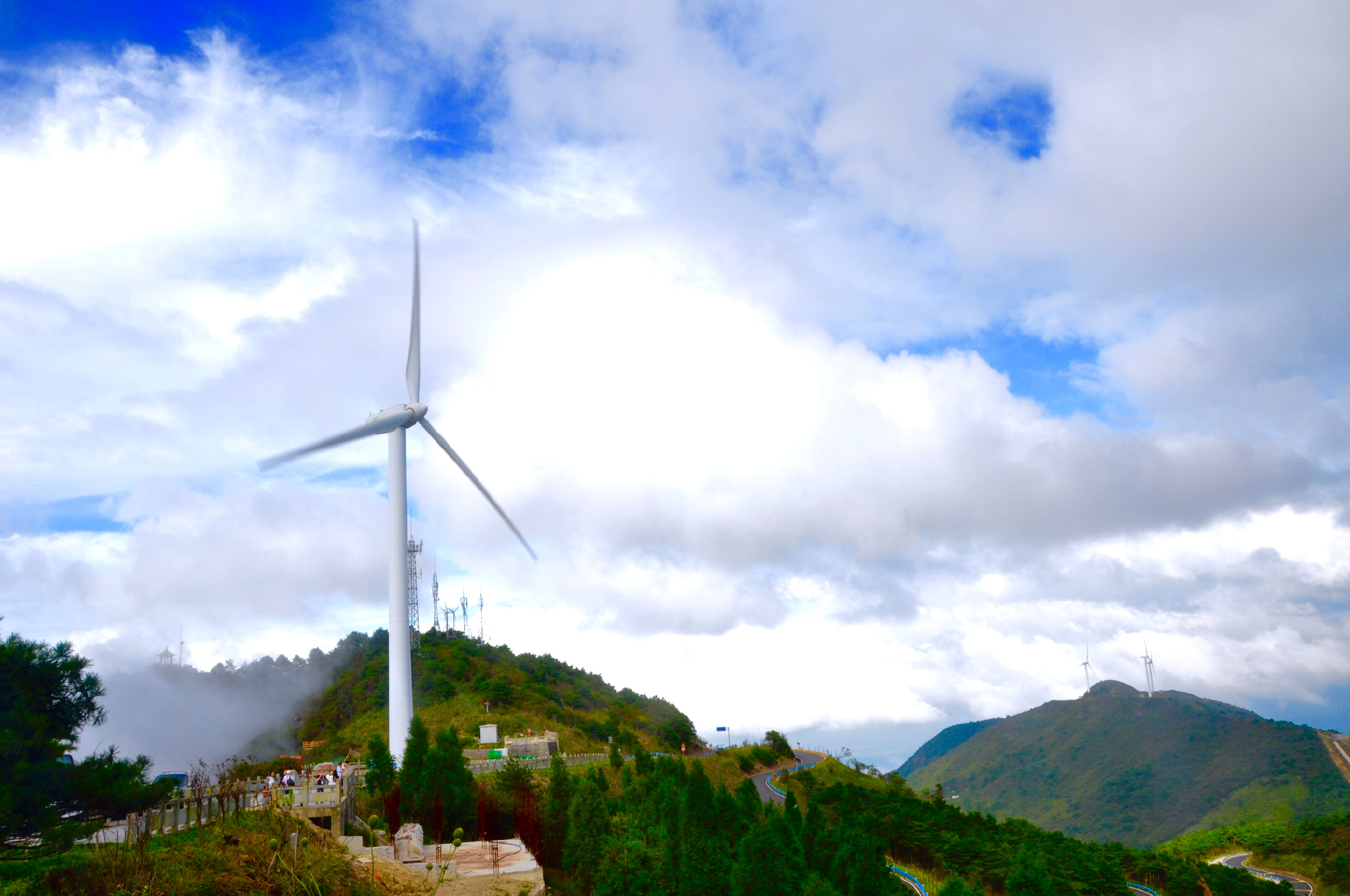 假期去九宫山看云海,风车 过一个浪漫的假期
