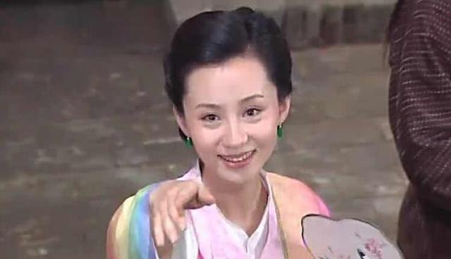 刘立淇,饰演金湘玉,堪称本剧的颜值担当,黄晓明的前女友