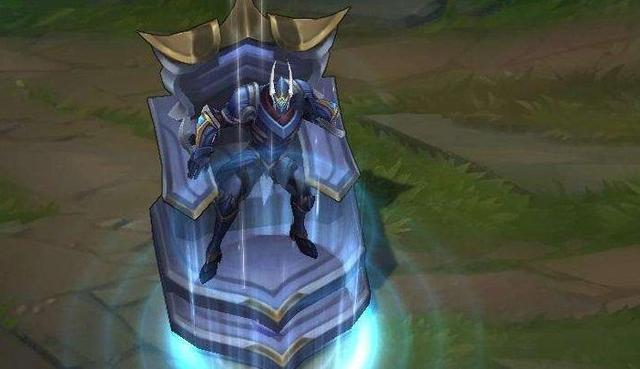 冲击之刃垫底,最后一款一个动作碾压所有|皮肤|手感|手里剑_新浪新闻