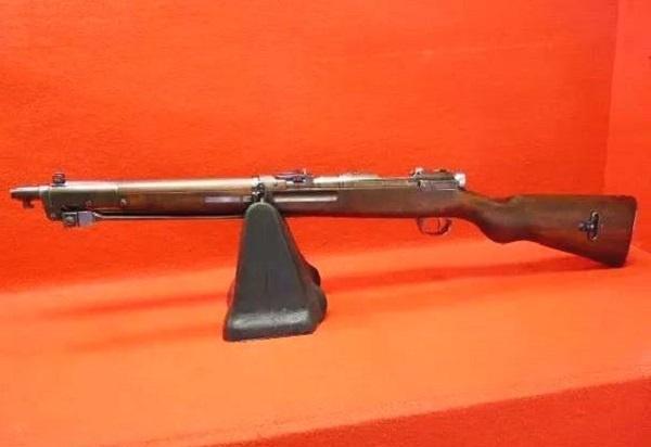 因此日本军部要求为他们要设计出更好的武器来,于是1911年,作为满足