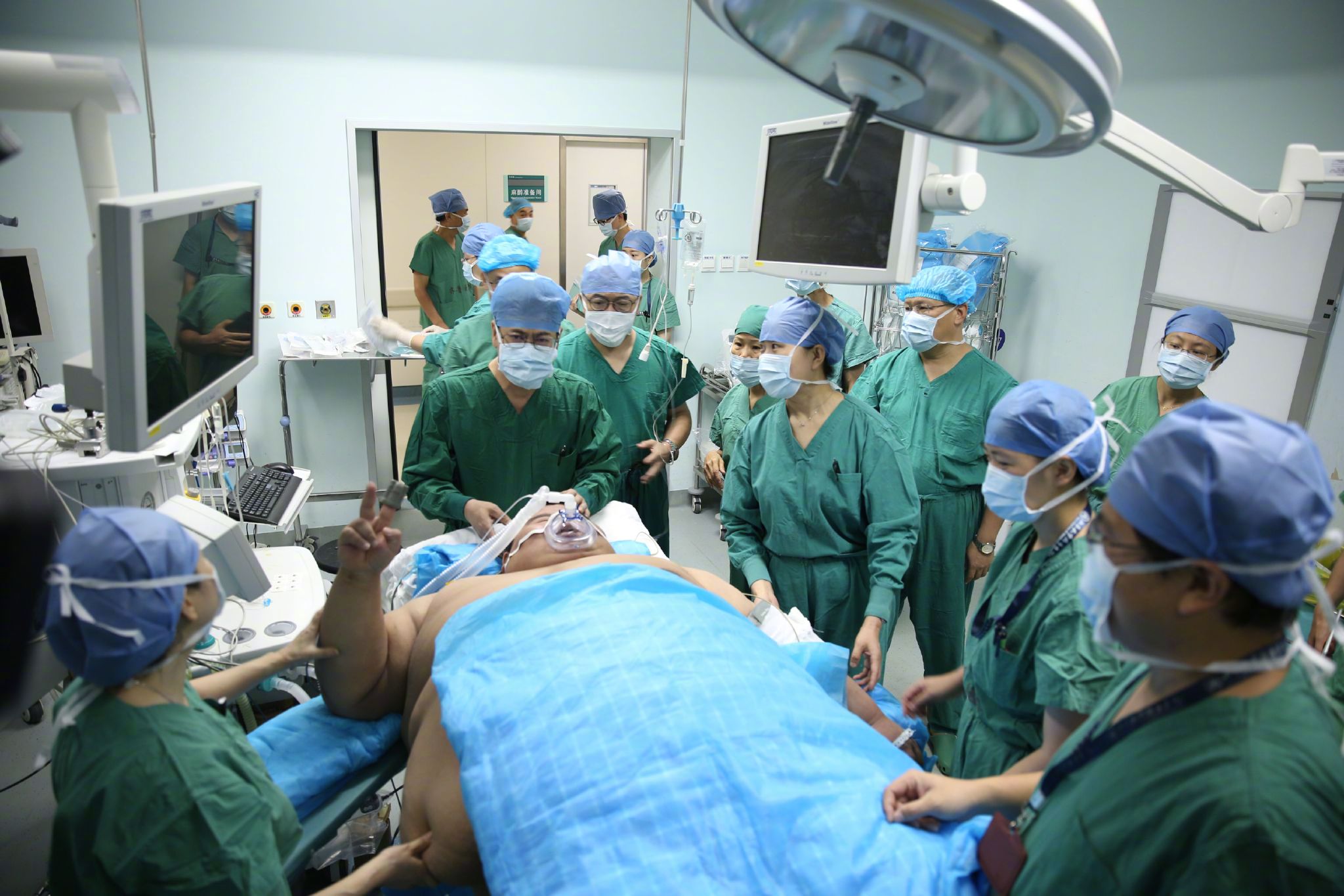 历经6小时手术!"山东第一胖"为减肥切除4/5的胃