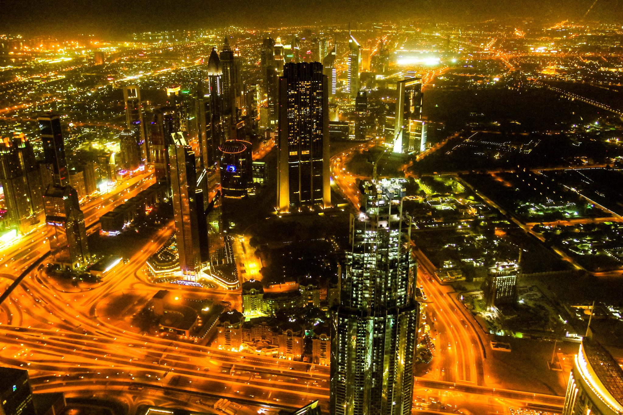 土豪国迪拜的世界第一高楼夜景真的无与伦比