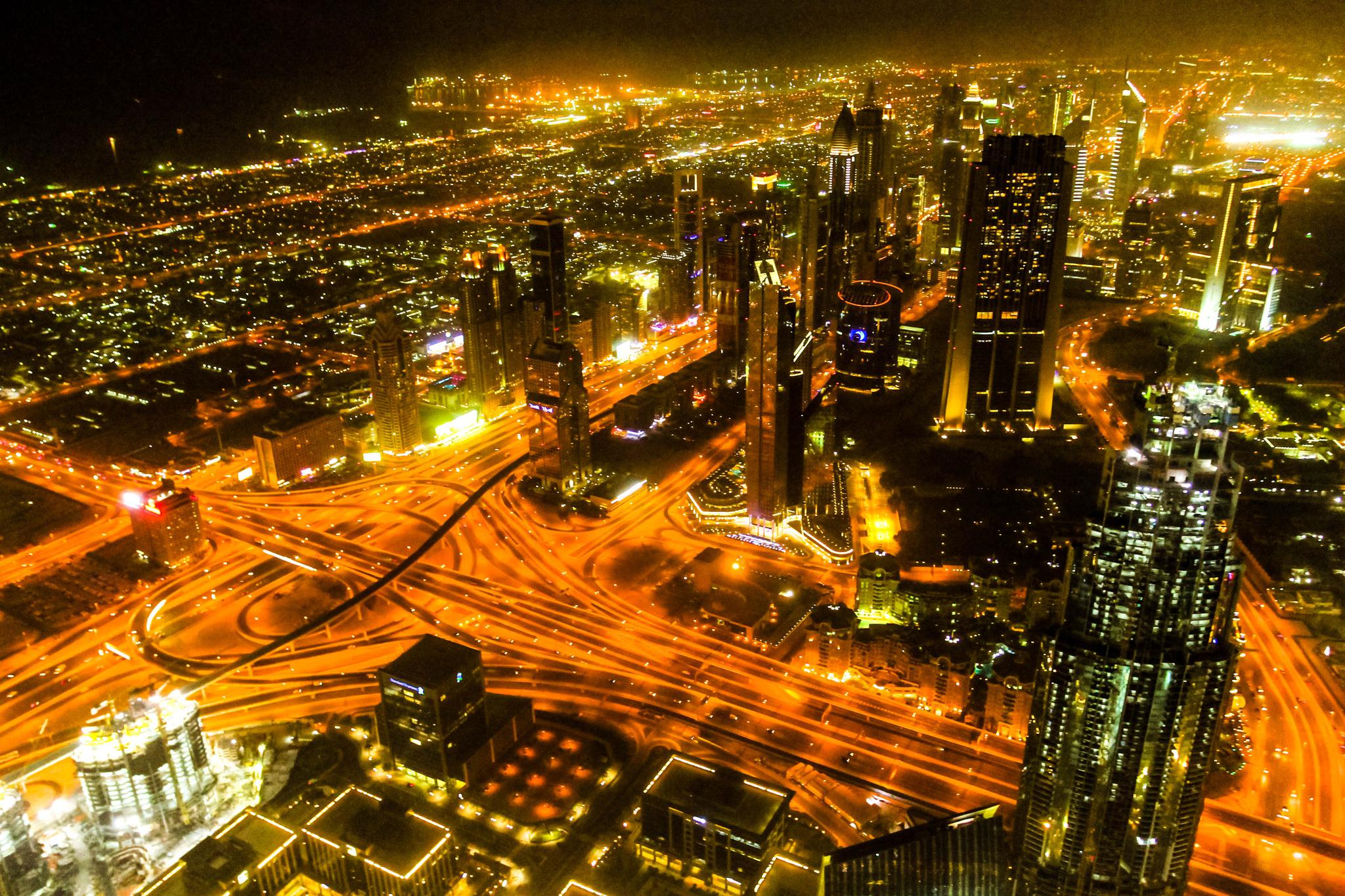 土豪国迪拜的世界第一高楼夜景真的无与伦比