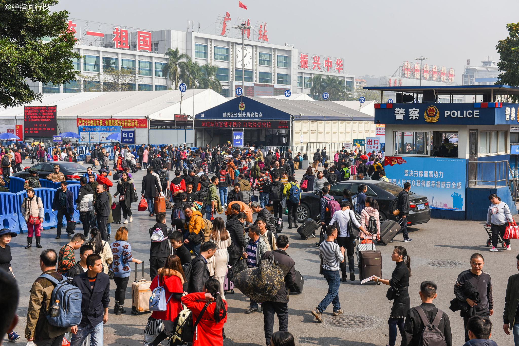 实拍广州火车站春运,从治安最乱到井然有序,网友:不提心吊胆了