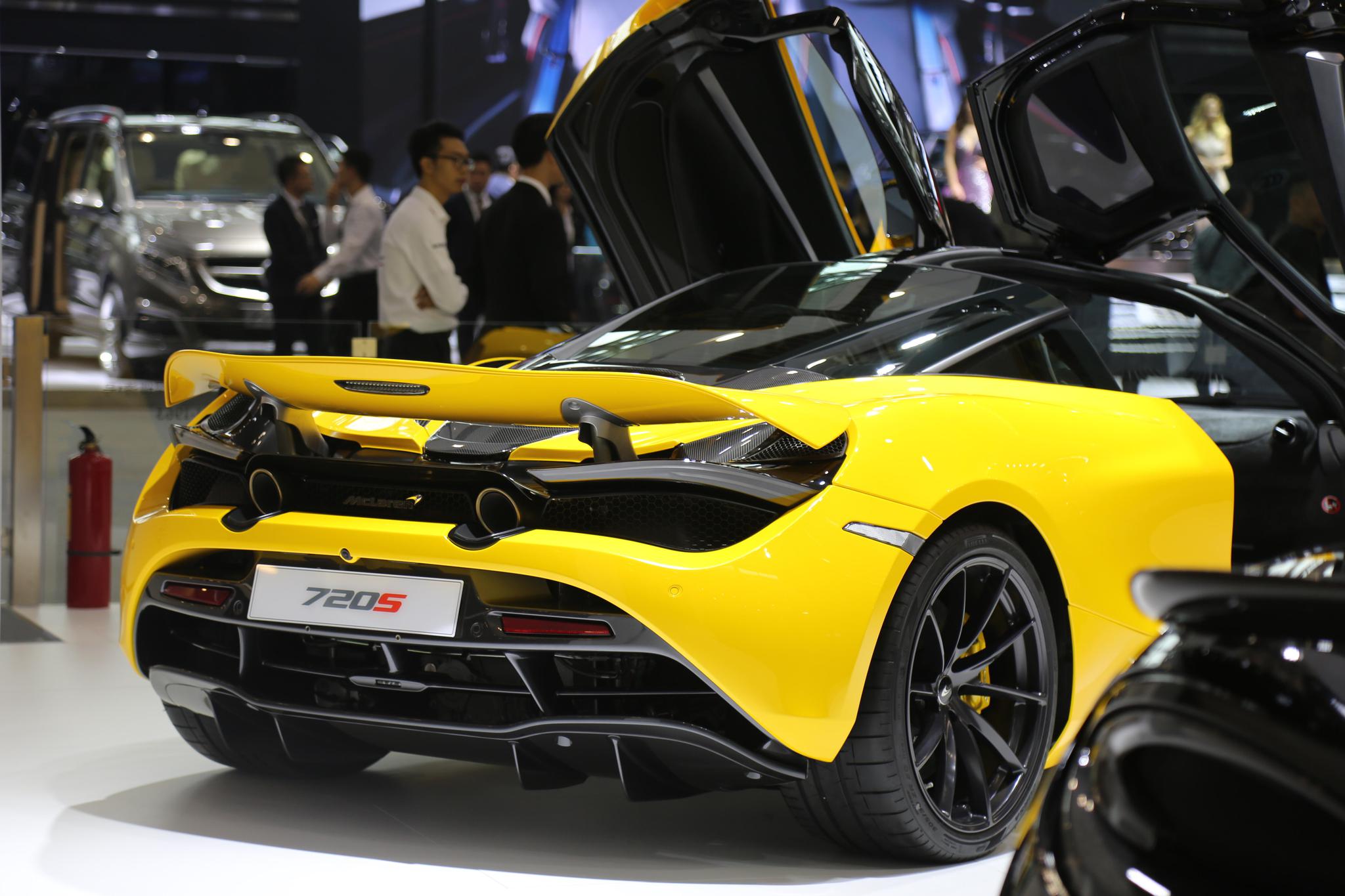 迈凯伦720s,350万级别超级跑车,车展实拍!