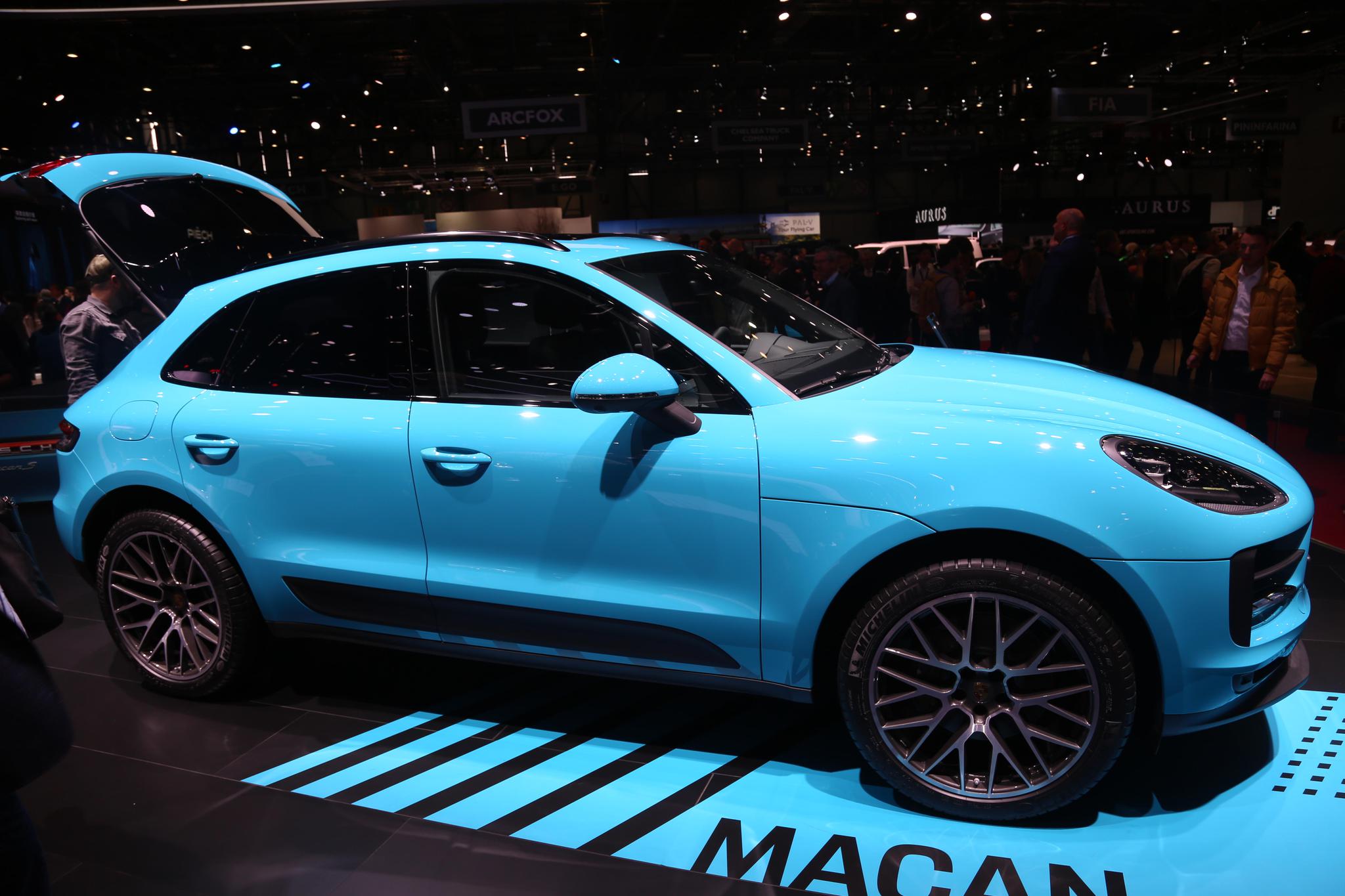 保时捷新款macans更强性能重磅亮相日内瓦车展