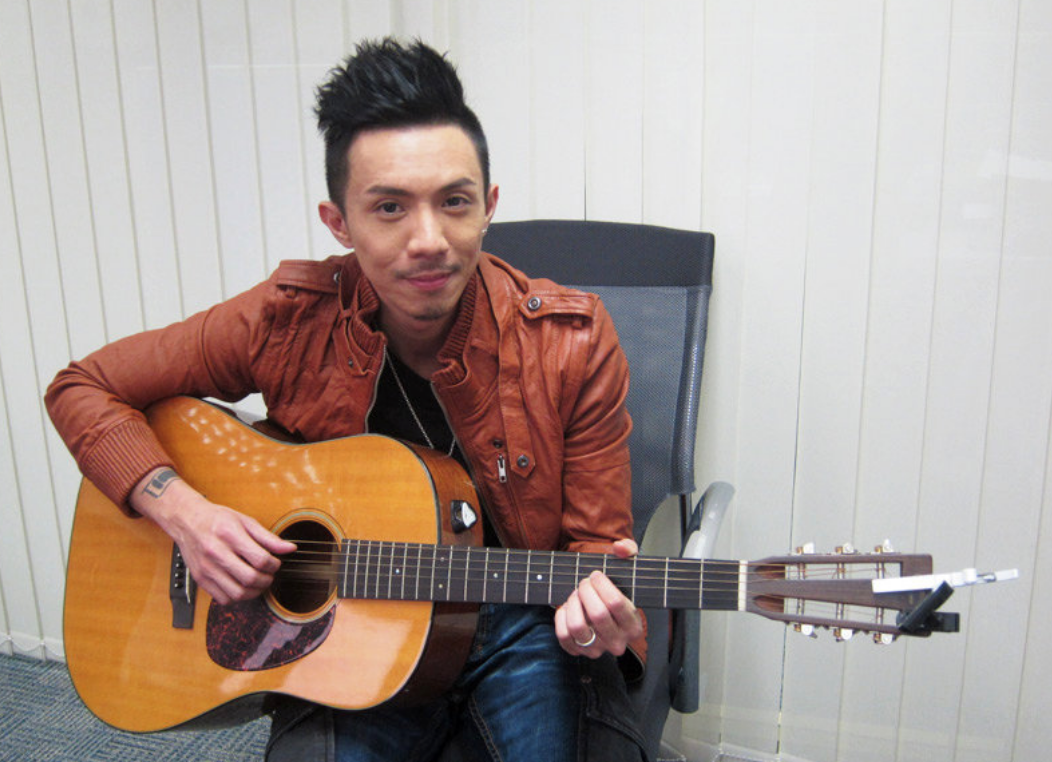 他在反贪风暴4里演配角妻子名气比他大是香港著名女歌手