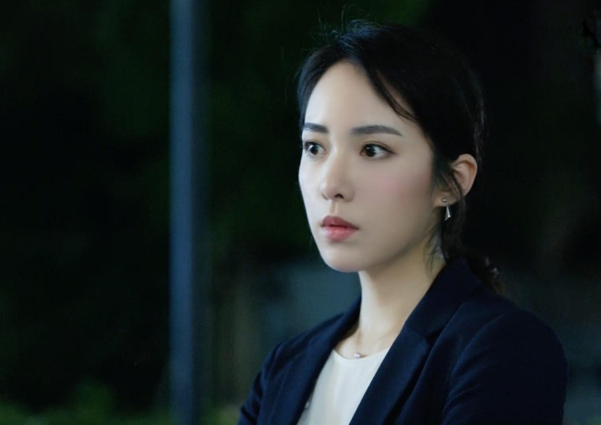 由中央电视台,黑龙江广播电视台等联合出品的电视剧《启航》正在央视