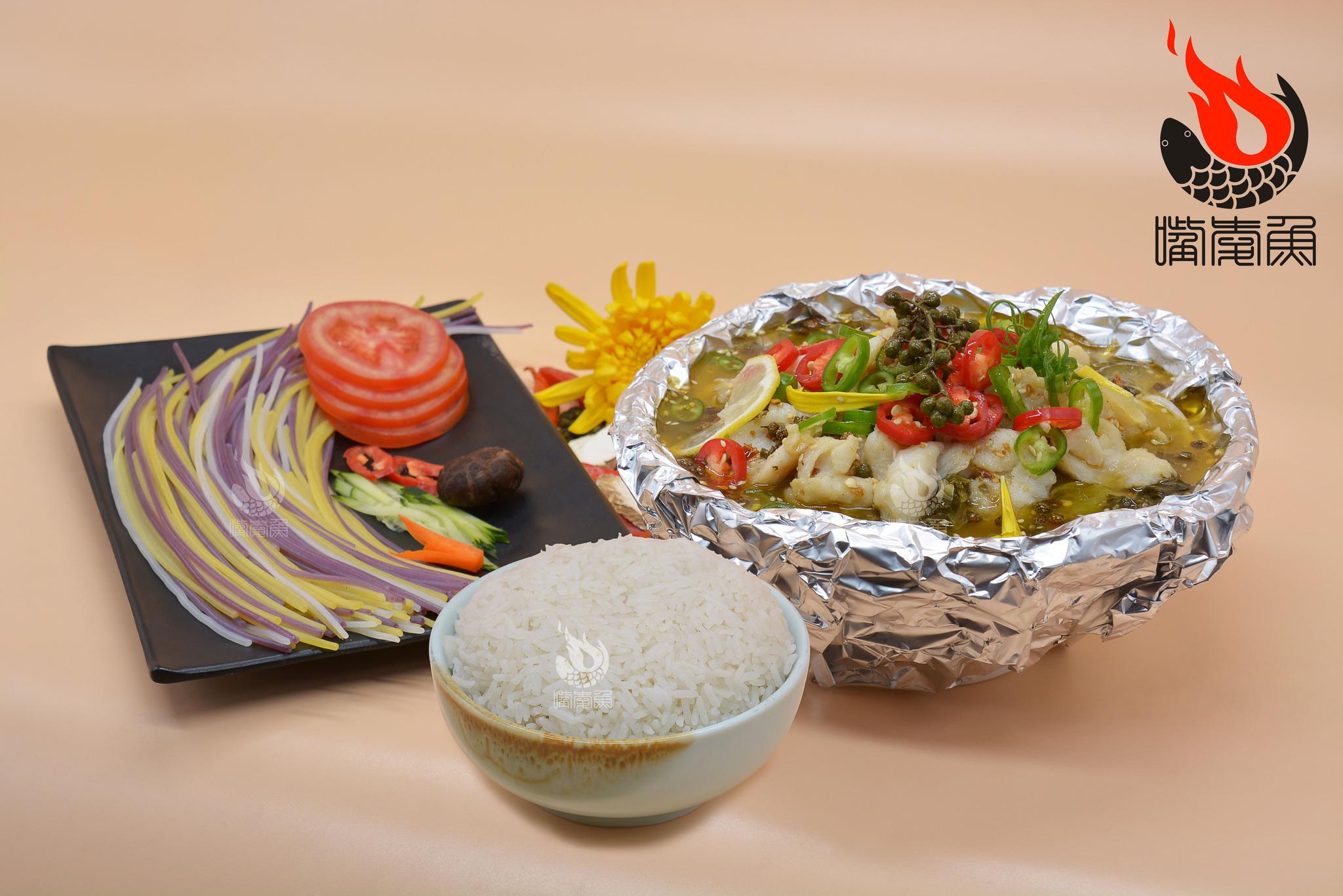 最懂你的_网红锡纸酸菜鱼米饭入口即化,回味无穷!