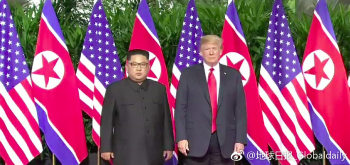 滚动直击金特会,金正恩特朗普历史性握手,现场