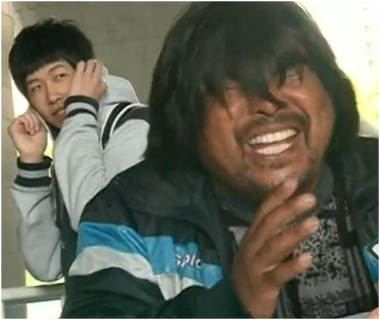 他走红之后开了一家烤面筋店,价格让人惊讶!