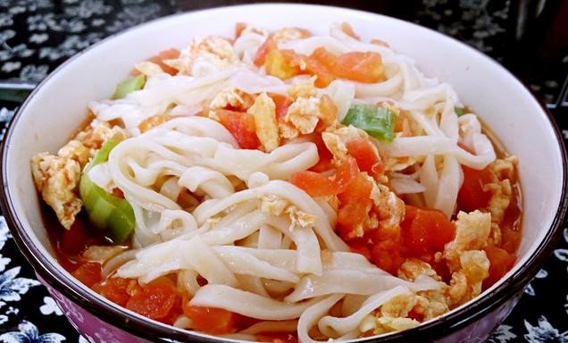 西红柿鸡蛋捞面条