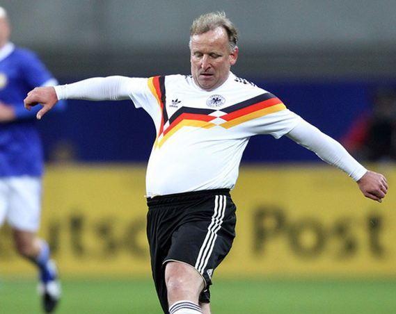 布雷默说穆的勒比我帅,看好克洛泽执教德国队!