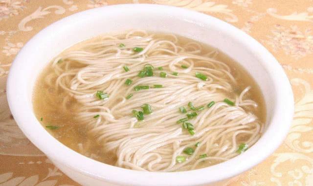 大厨教你几道清汤面的做法,几分钟就搞定,鲜香开胃不油腻