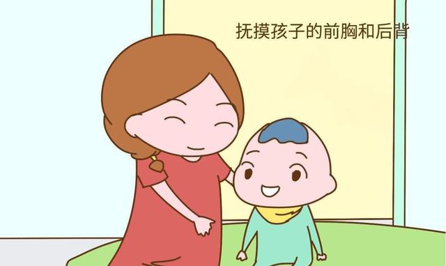 冬天到了天气渐凉,判断宝宝冷不冷,摸摸孩子身上就知道