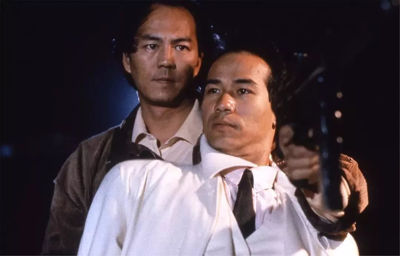 便是如此,他和周润发是多年好友,演了几十年的反派,这人便是 李子雄