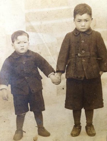 好友妻子太漂亮，不惜横刀夺爱，与她生下7子3女|好兄弟|李烈钧|妻子_新浪新闻