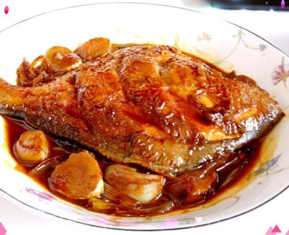 红烧平鱼的做法(红烧平鱼的做法和视频窍门窍门) 红烧平鱼的做法(红烧平鱼的做法和视频窍门窍门)