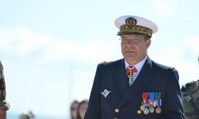 属"华而不实"以及不够成熟的概念,这其中不乏西方国家海军的高层人士