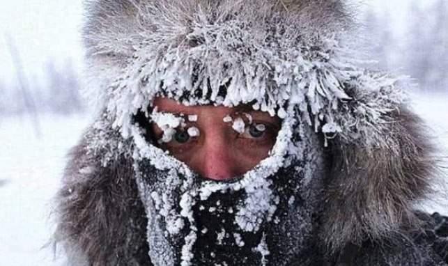 俄罗斯零下60度不稀奇战斗民族甚至还有人光腿走在街上