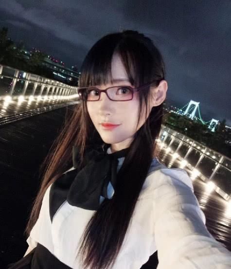 还盯着冯提莫看?b站这3位女孩才是新的宅男女神!