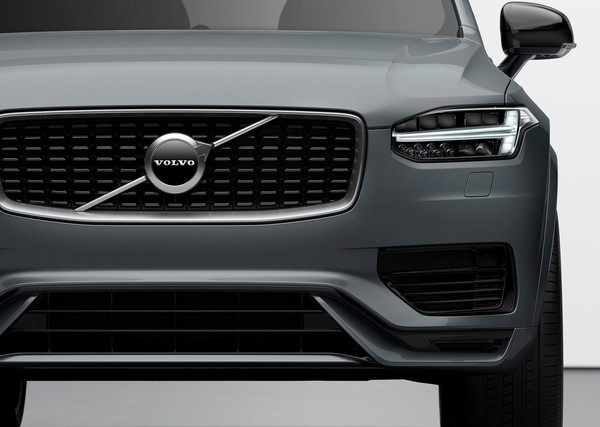 沃尔沃xc90推出小改款,动能回收技术可降低15%油耗