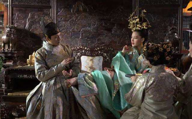 干尽坏事却深受宠爱,最终因一事被气死|皇帝|皇上|皇后_新浪新闻