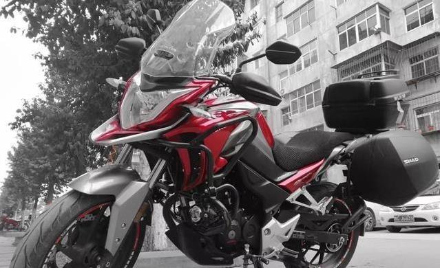 猛鸷190x,豪爵dr160和春风250nk该怎么选?老骑士来给你答案!