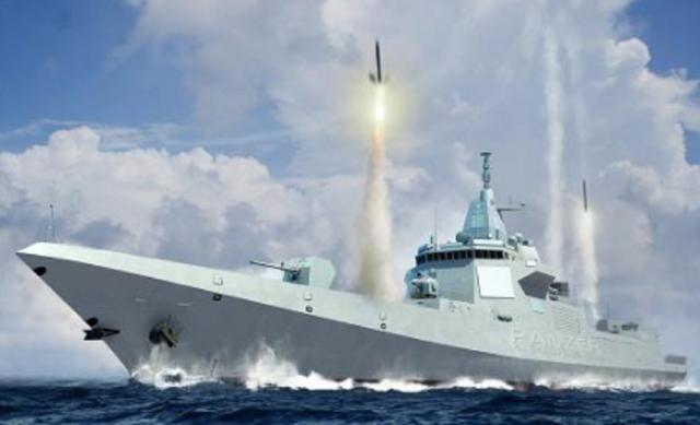 根据俄方的分析认为,中国海军未来至少需要30艘055型大型驱逐舰,40艘