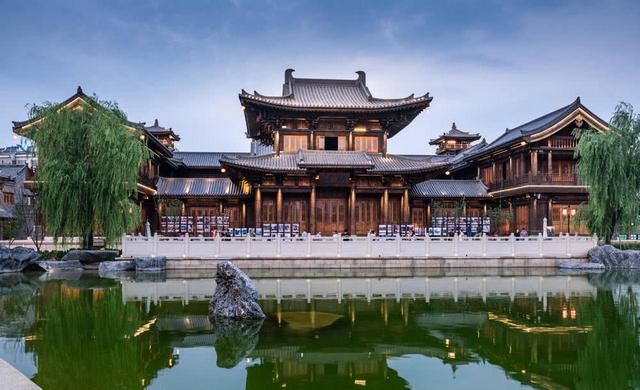 这个景区太良心,花费百亿元打造而成,却不收游客一分钱门票!