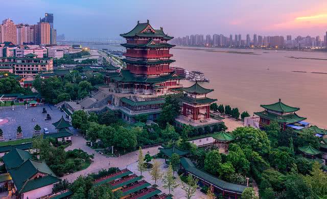 南昌唯一的5a级景点,原来是"山寨"的,原版竟在北方这座小城