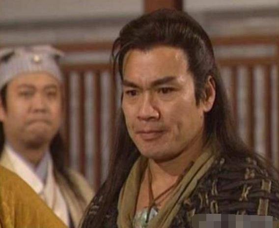 在tvb跑了30年龙套,去美国摇身变巨星,金发女郎献吻|牛佬|罗莽|金发